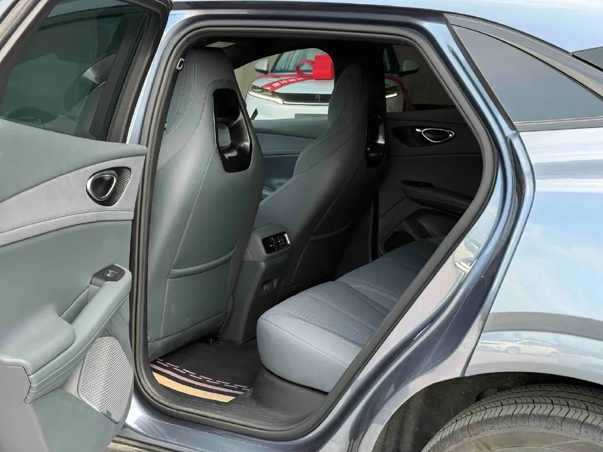 2022 Hycan A06 BEV 71KWH,autocango,china used car exporter,china ev exporter,chinese used car exporter,chinese used ev exporter