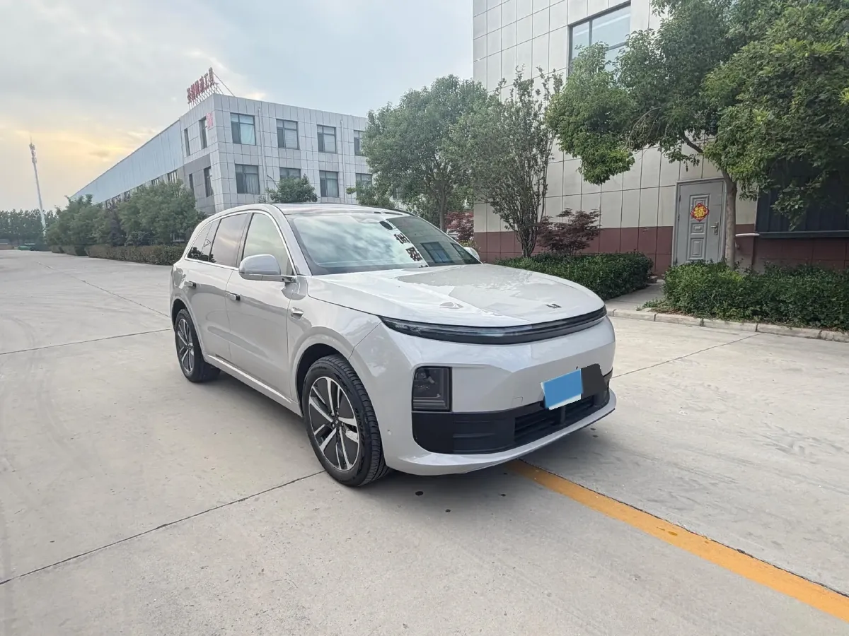 2024 Li L6 Range Extended 154HP L4 REEV 36.8KWH,autocango,china used car exporter,china ev exporter,chinese used car exporter,chinese used ev exporter