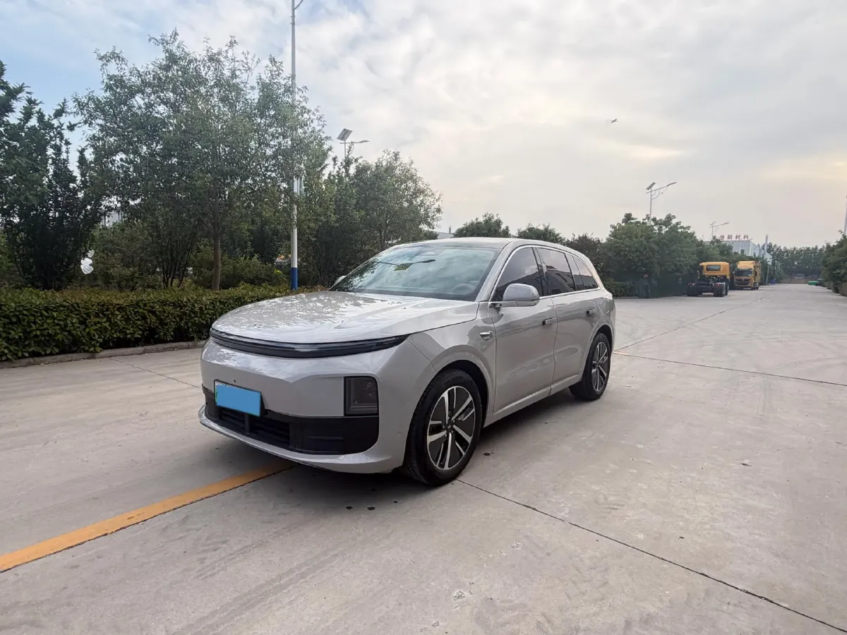 2024 Li L6 Range Extended 154HP L4 REEV 36.8KWH,autocango,china used car exporter,china ev exporter,chinese used car exporter,chinese used ev exporter