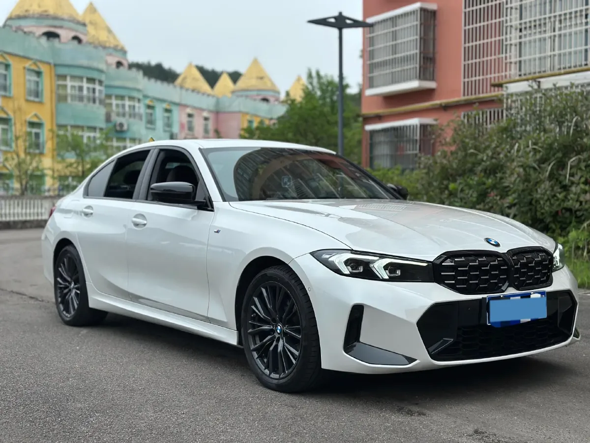 2024 BMW 3 Series 2.0T 184HP L4 8AT,autocango,china used car exporter,china ev exporter,chinese used car exporter,chinese used ev exporter