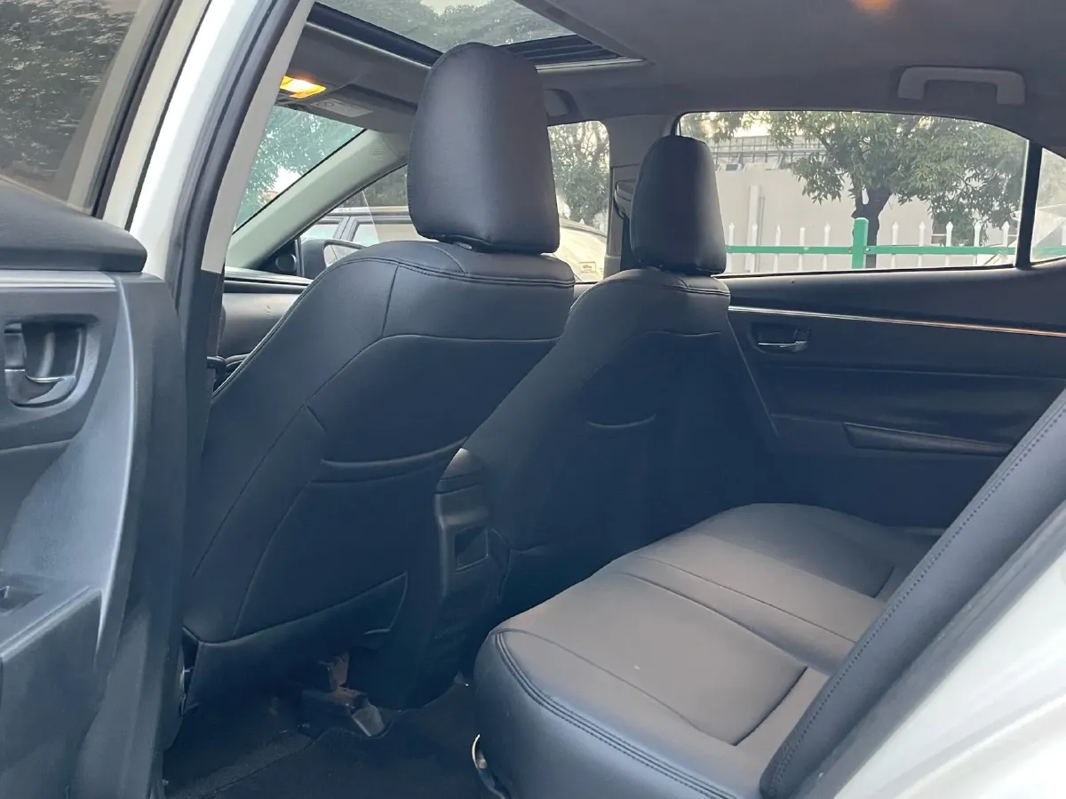 2017 Toyota Corolla 1.2T 116HP L4 CVT,autocango,china used car exporter,china ev exporter,chinese used car exporter,chinese used ev exporter