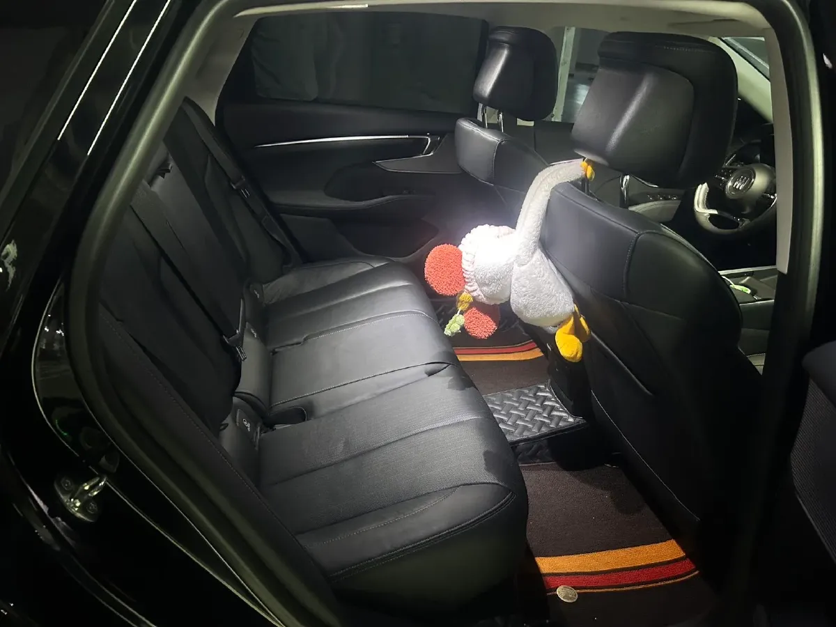 2023 Buick Larcosse 2.0T 237HP L4 9AT,autocango,china used car exporter,china ev exporter,chinese used car exporter,chinese used ev exporter