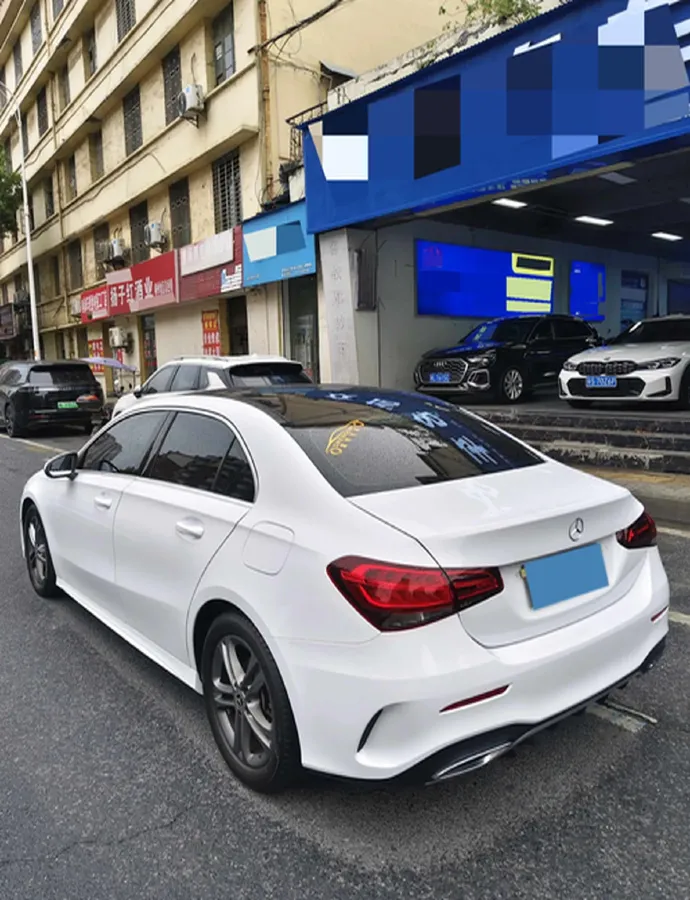 2020 Mercedes-Benz A Class 1.3T 136HP L4 7DCT,autocango,china used car exporter,china ev exporter,chinese used car exporter,chinese used ev exporter