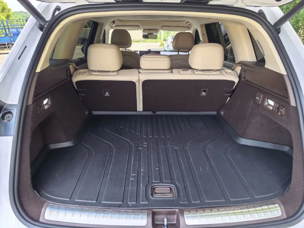 2026 AITO AITO M7 REEV 160HP REEV,autocango,china used car exporter,china ev exporter,chinese used car exporter,chinese used ev exporter