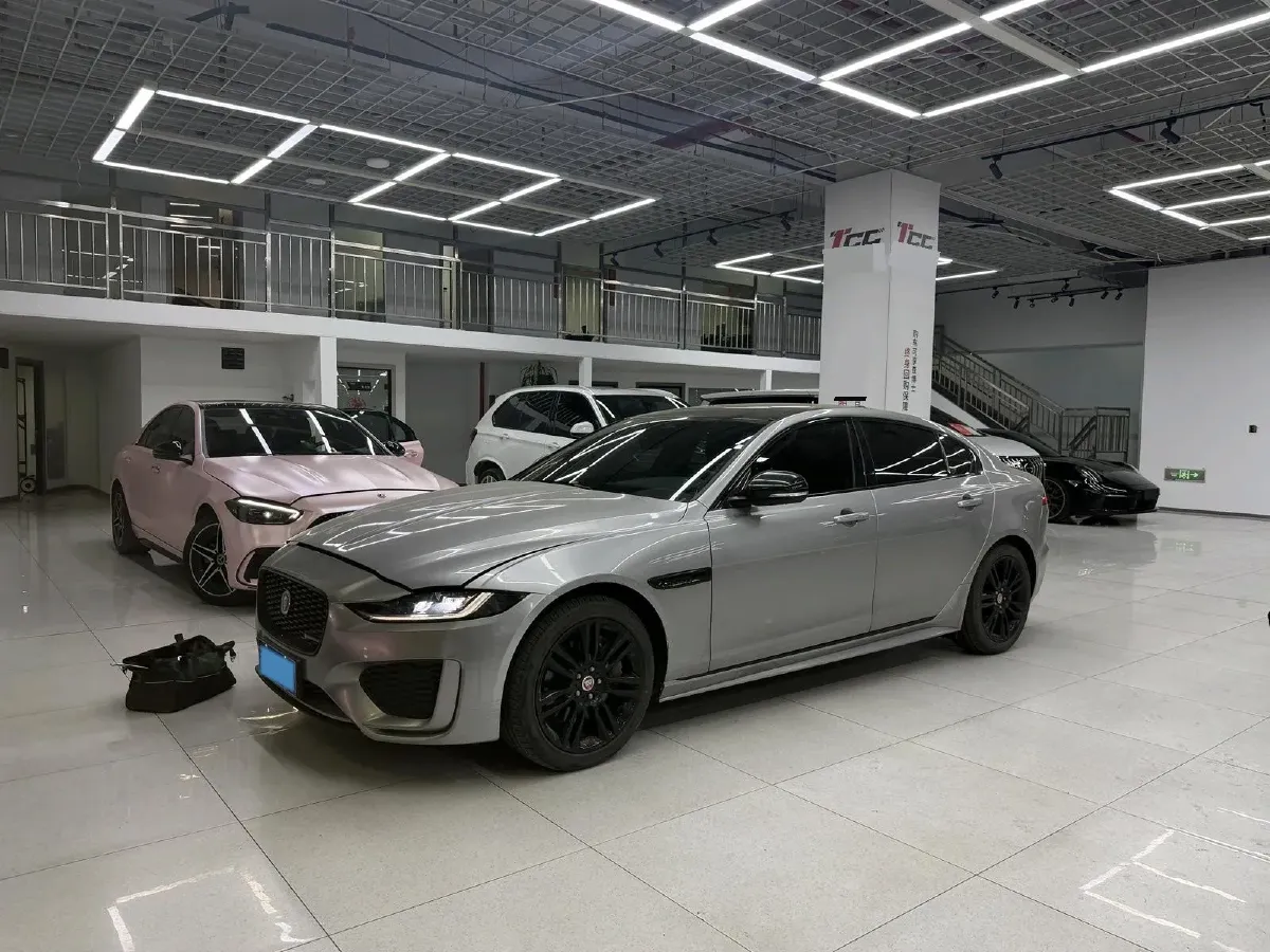 2021 Jaguar XEL 2.0T 250HP L4 8AT,autocango,china used car exporter,china ev exporter,chinese used car exporter,chinese used ev exporter