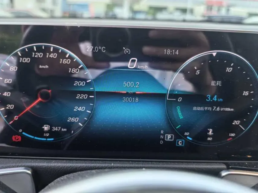 2020 Mercedes-Benz GLB Class 1.3T 163HP L4 7DCT,autocango,china used car exporter,china ev exporter,chinese used car exporter,chinese used ev exporter