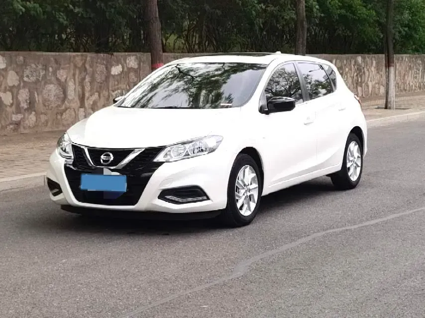 2023 Nissan Tiida 1.6L 122HP L4 CVT,autocango,china used car exporter,china ev exporter,chinese used car exporter,chinese used ev exporter