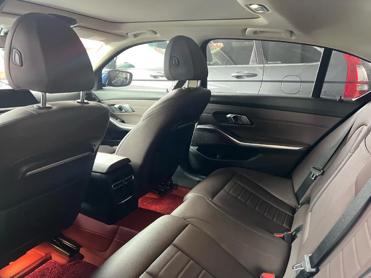 2021 BMW 3 Series 2.0T 184HP L4 8AT,autocango,china used car exporter,china ev exporter,chinese used car exporter,chinese used ev exporter