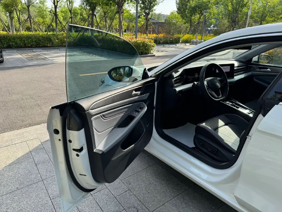 2022 Exceed TXL 2.0T 261HP L4 7DCT,autocango,china used car exporter,china ev exporter,chinese used car exporter,chinese used ev exporter