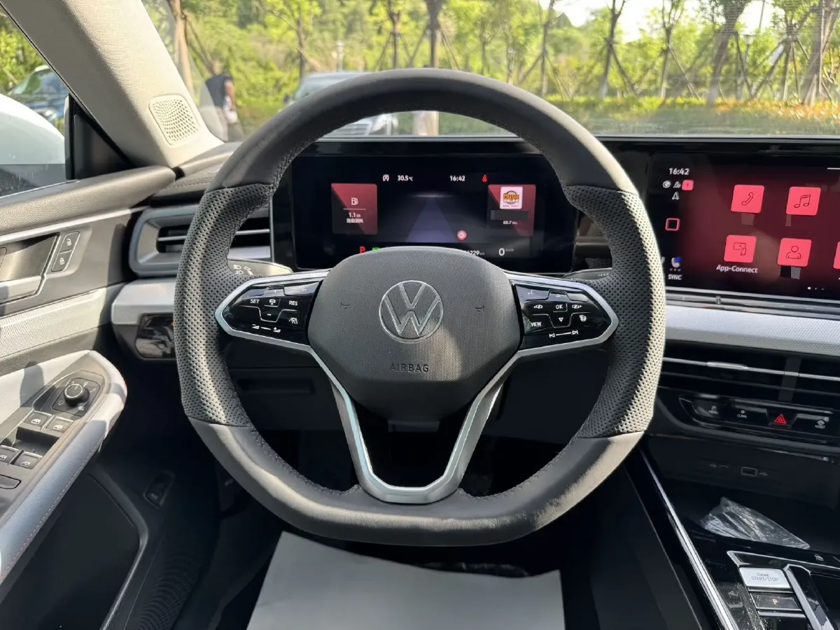 2022 Exceed TXL 2.0T 261HP L4 7DCT,autocango,china used car exporter,china ev exporter,chinese used car exporter,chinese used ev exporter