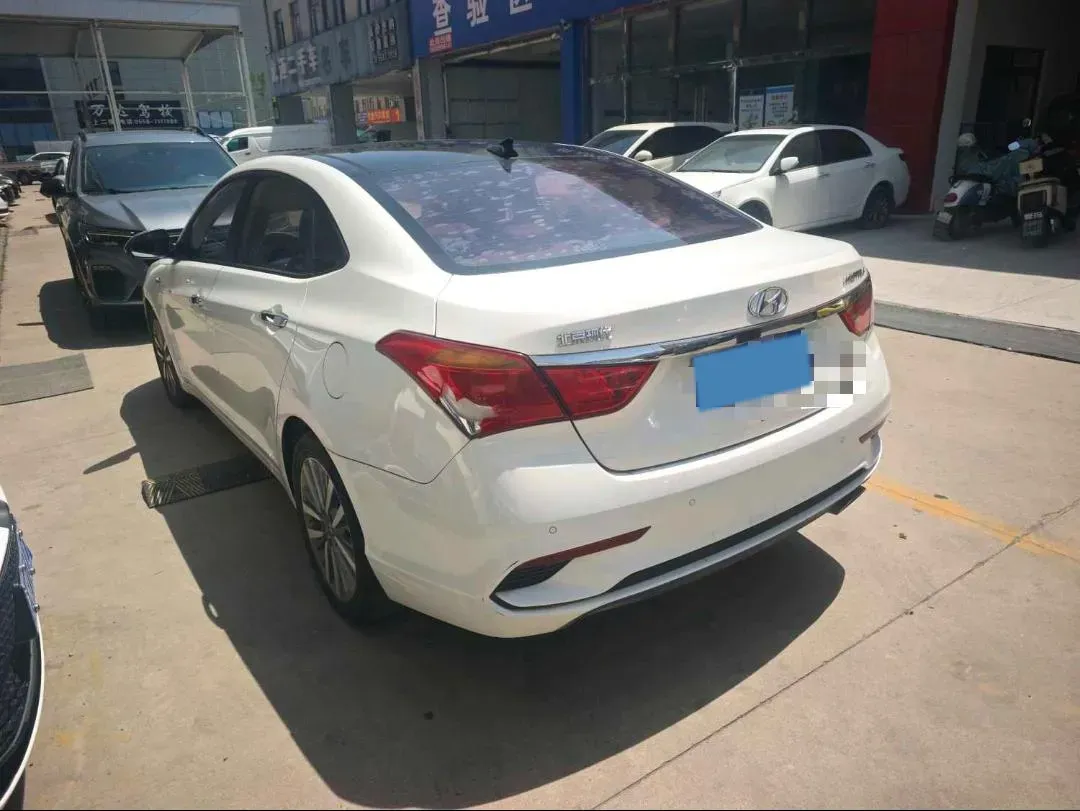2017 Hyundai Mistra 1.6T 175HP L4 7DCT,autocango,china used car exporter,china ev exporter,chinese used car exporter,chinese used ev exporter