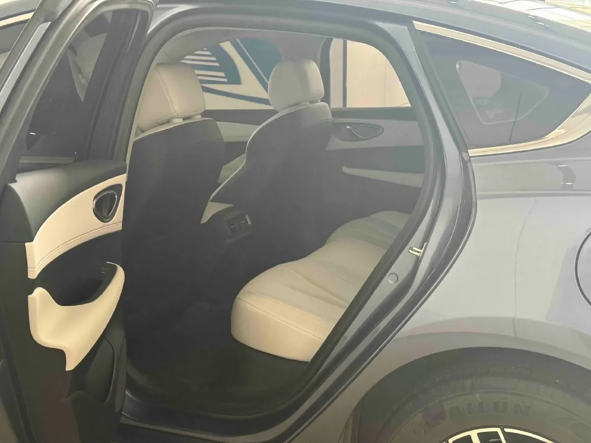2025 BYD Seal05 DM-i 1.5L 101HP L4 E-CVT PHEV 15.87KWH,autocango,china used car exporter,china ev exporter,chinese used car exporter,chinese used ev exporter