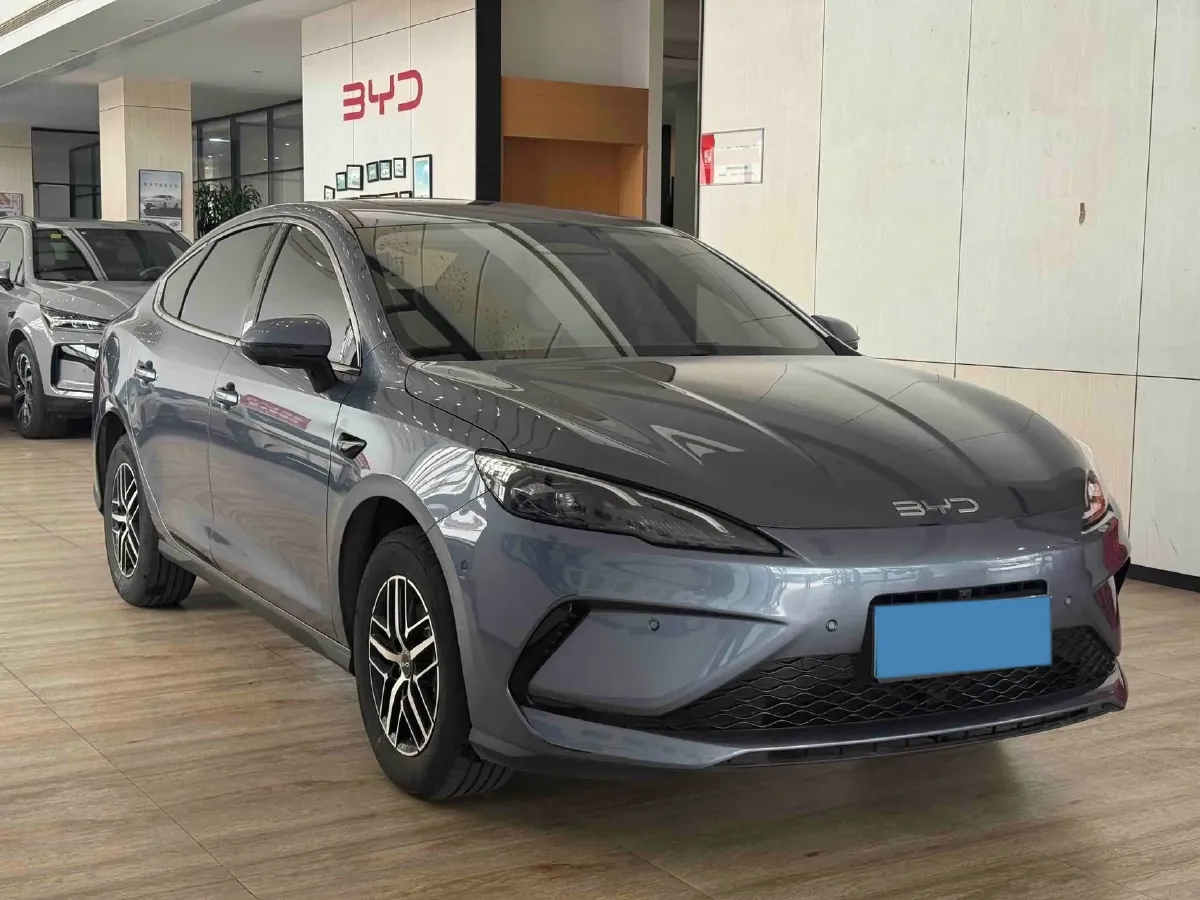 2025 BYD Seal05 DM-i 1.5L 101HP L4 E-CVT PHEV 15.87KWH,autocango,china used car exporter,china ev exporter,chinese used car exporter,chinese used ev exporter