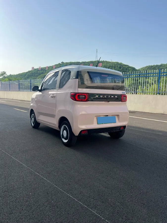 2021 WuLing HongGuang MINI EV BEV 13.9KWH,autocango,china used car exporter,china ev exporter,chinese used car exporter,chinese used ev exporter