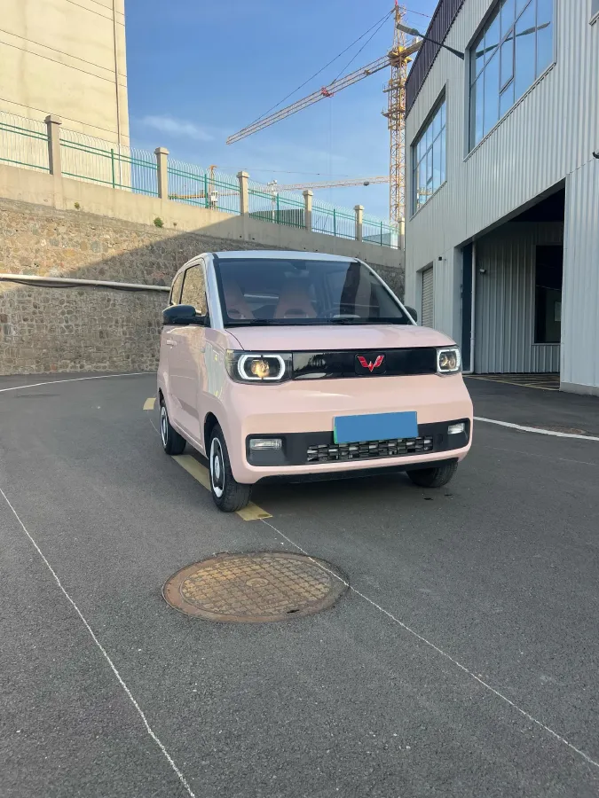2021 WuLing HongGuang MINI EV BEV 13.9KWH,autocango,china used car exporter,china ev exporter,chinese used car exporter,chinese used ev exporter