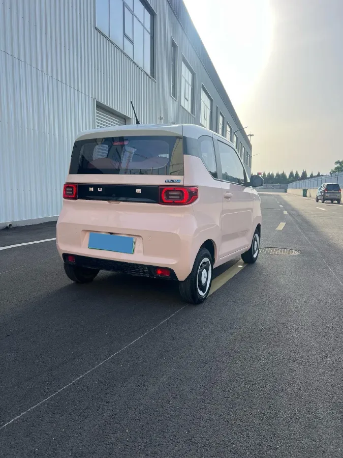 2021 WuLing HongGuang MINI EV BEV 13.9KWH,autocango,china used car exporter,china ev exporter,chinese used car exporter,chinese used ev exporter