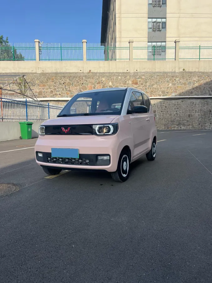 2021 WuLing HongGuang MINI EV BEV 13.9KWH,autocango,china used car exporter,china ev exporter,chinese used car exporter,chinese used ev exporter