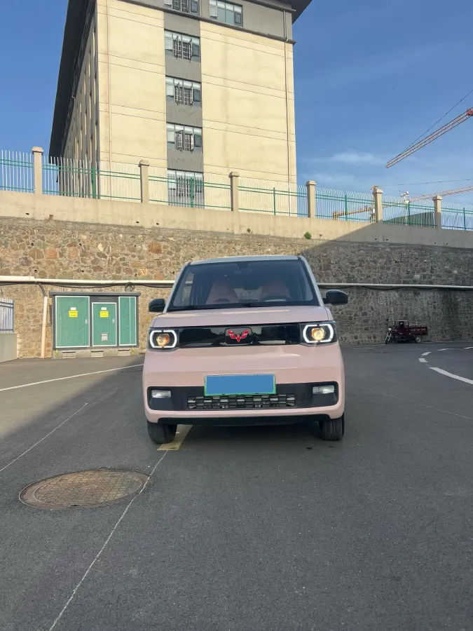 2021 WuLing HongGuang MINI EV BEV 13.9KWH,autocango,china used car exporter,china ev exporter,chinese used car exporter,chinese used ev exporter
