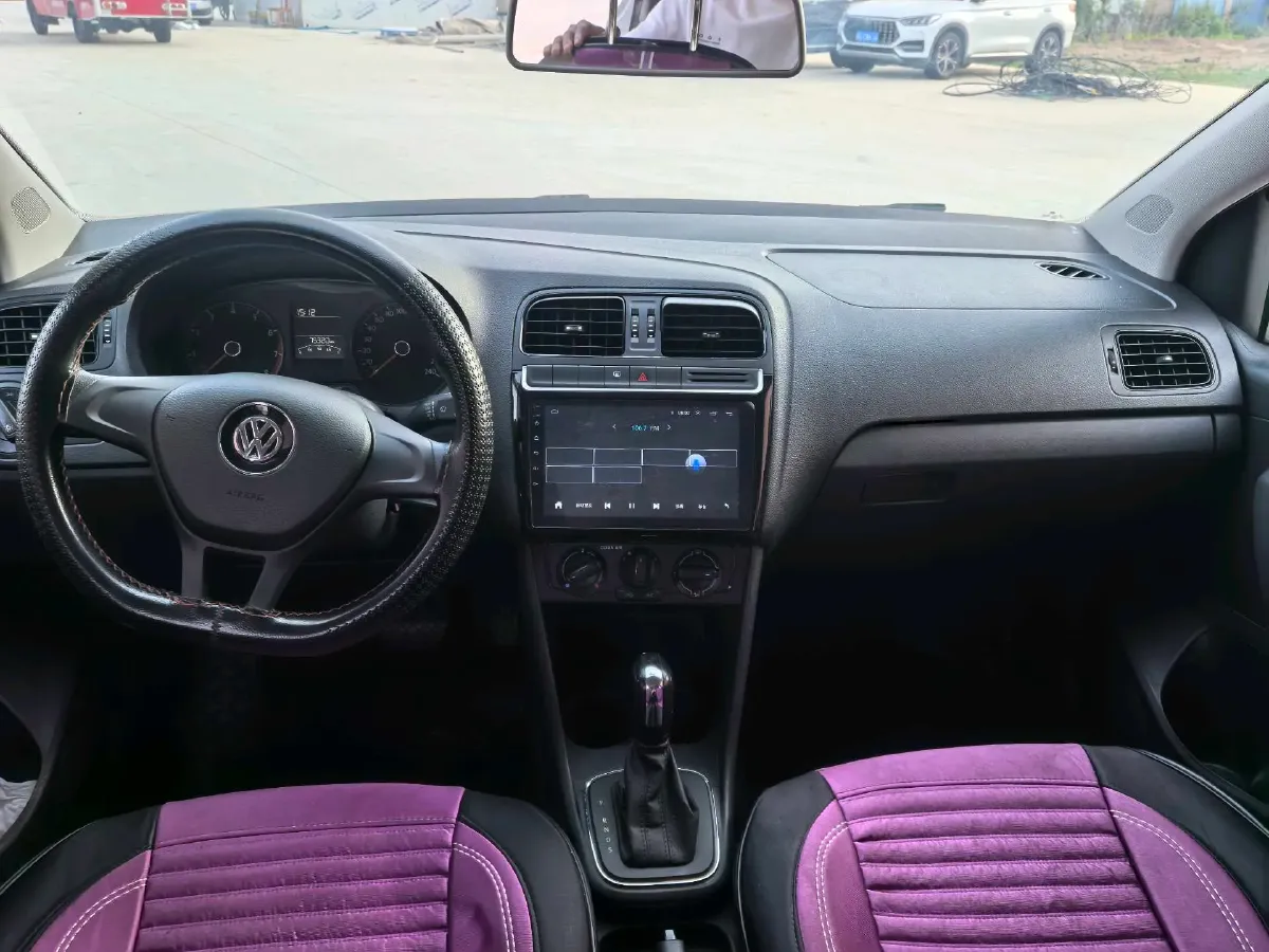 2016 Volkswagen Polo 1.4L 90HP L4 6AT,autocango,china used car exporter,china ev exporter,chinese used car exporter,chinese used ev exporter
