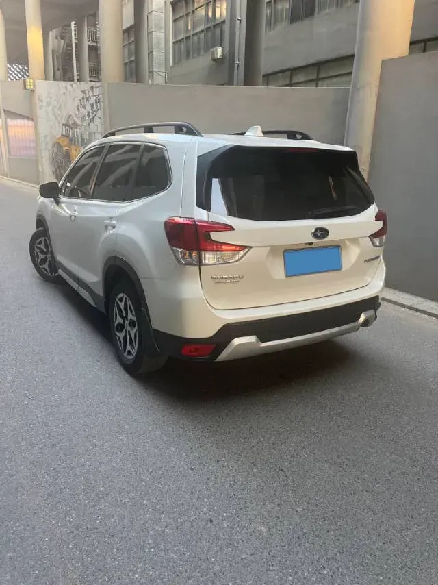 2022 Subaru Forester 2.0L 154HP H4 CVT,autocango,china used car exporter,china ev exporter,chinese used car exporter,chinese used ev exporter