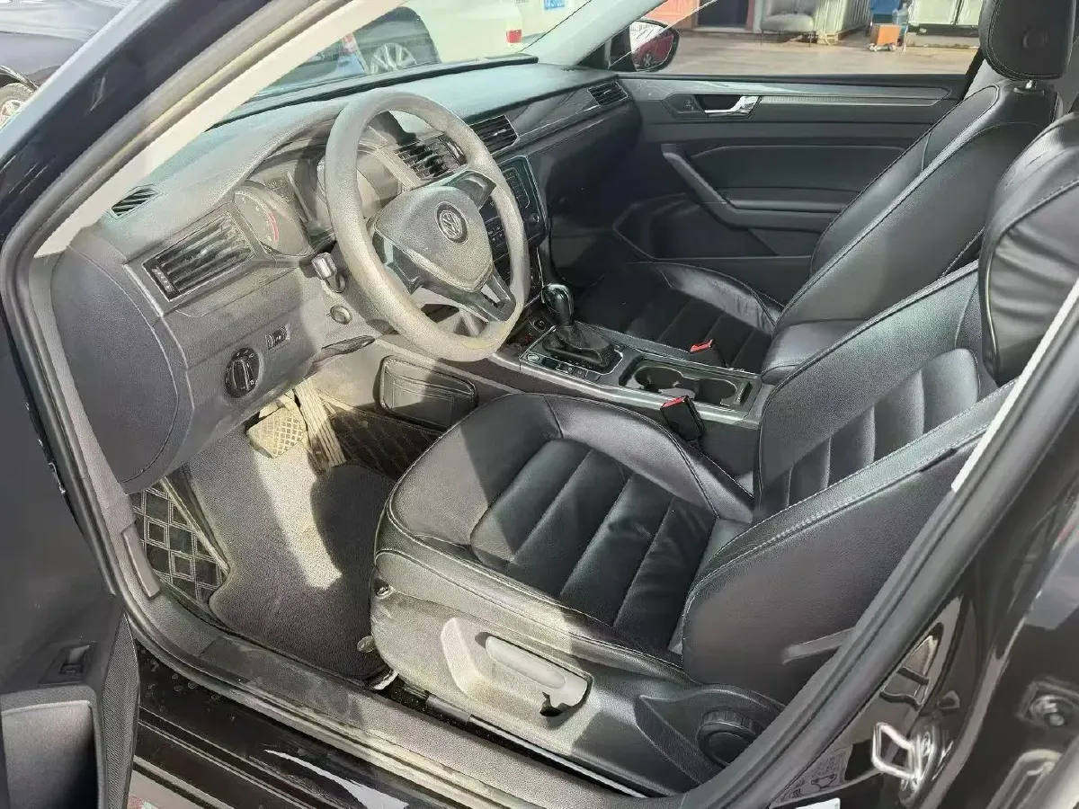 2017 Volkswagen Passat 1.4T 150HP L4 7DCT,autocango,china used car exporter,china ev exporter,chinese used car exporter,chinese used ev exporter