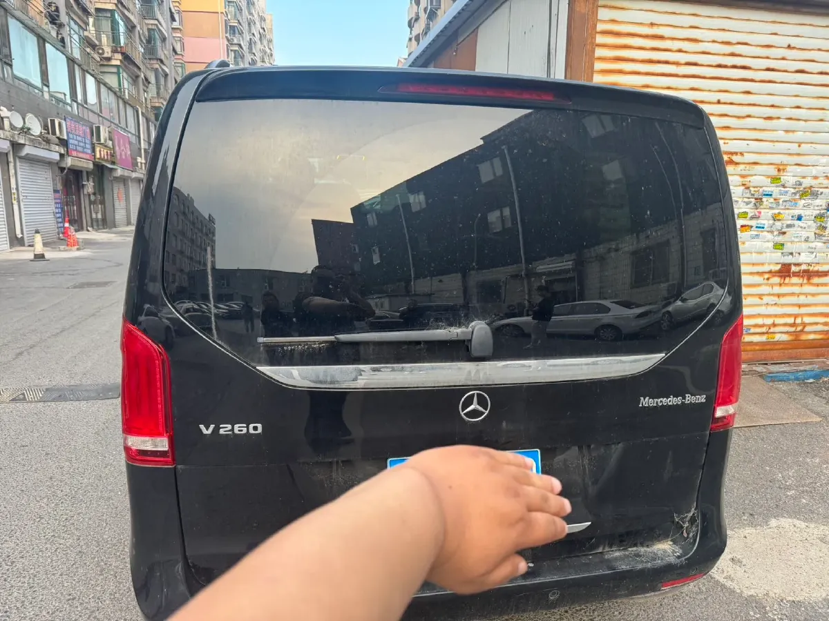 2018 Mercedes-Benz V Class 2.0T 211HP L4 7AT,autocango,china used car exporter,china ev exporter,chinese used car exporter,chinese used ev exporter