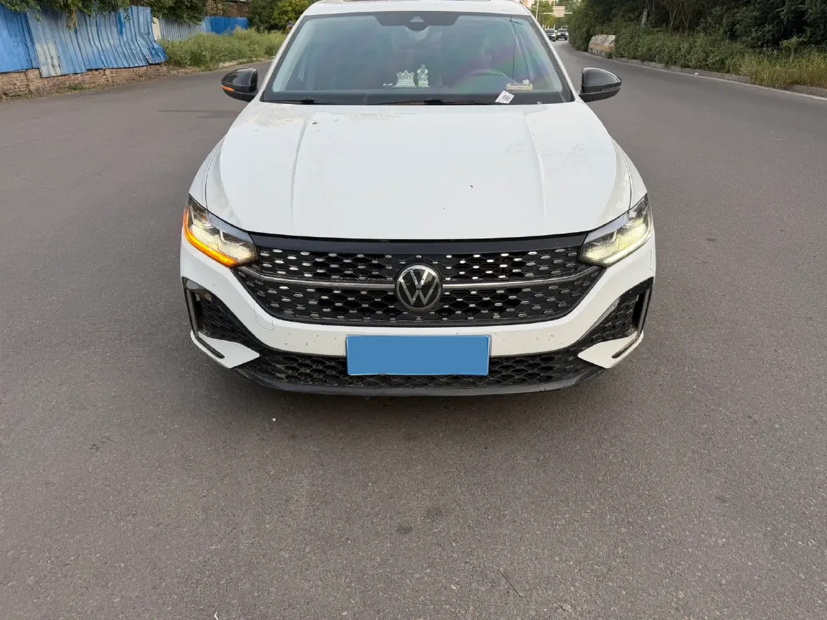2024 Volkswagen Lavida 1.5T 160HP L4 7DCT,autocango,china used car exporter,china ev exporter,chinese used car exporter,chinese used ev exporter