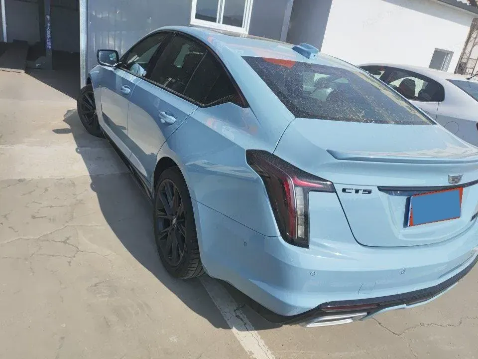 2025 Cadillac CT5 2.0T 237HP L4 10AT,autocango,china used car exporter,china ev exporter,chinese used car exporter,chinese used ev exporter