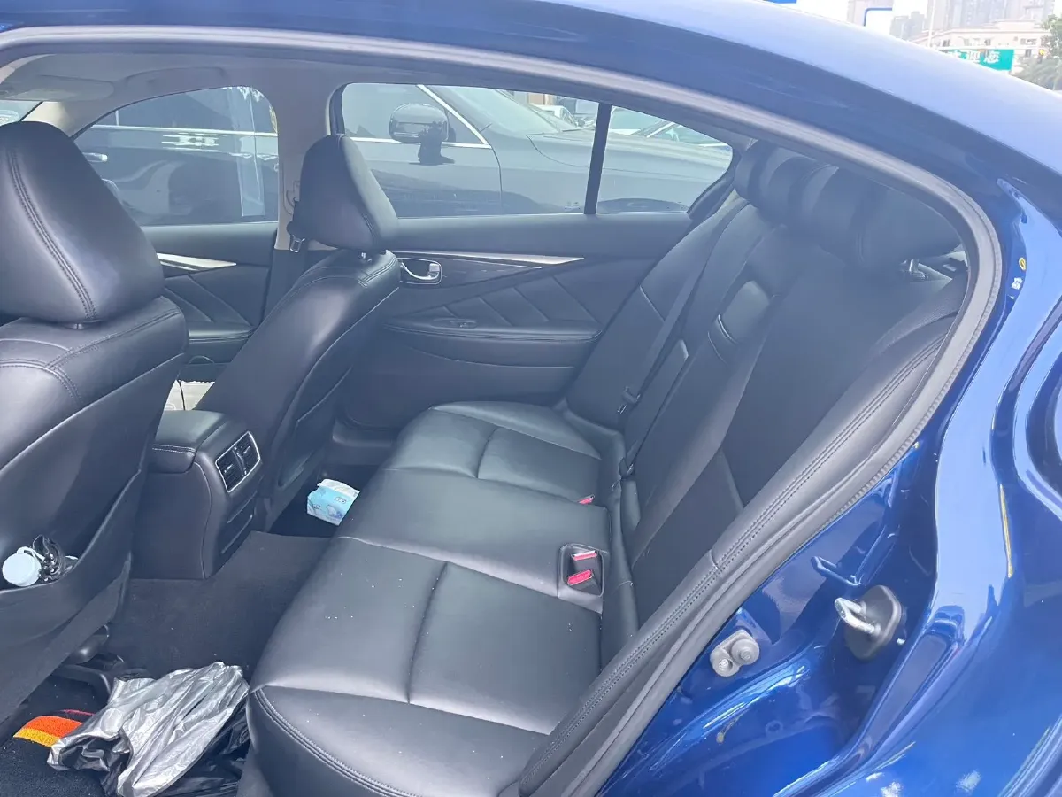 2016 Infiniti Q50L 2.0T 211HP L4 7AT,autocango,china used car exporter,china ev exporter,chinese used car exporter,chinese used ev exporter