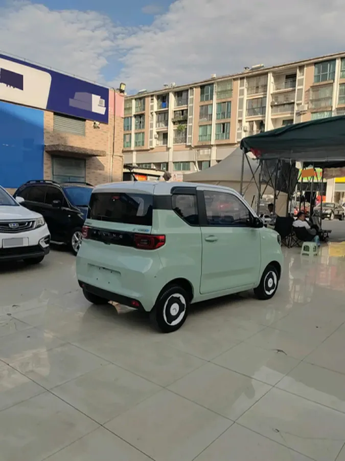 2021 WuLing HongGuang MINI EV BEV 13.9KWH,autocango,china used car exporter,china ev exporter,chinese used car exporter,chinese used ev exporter