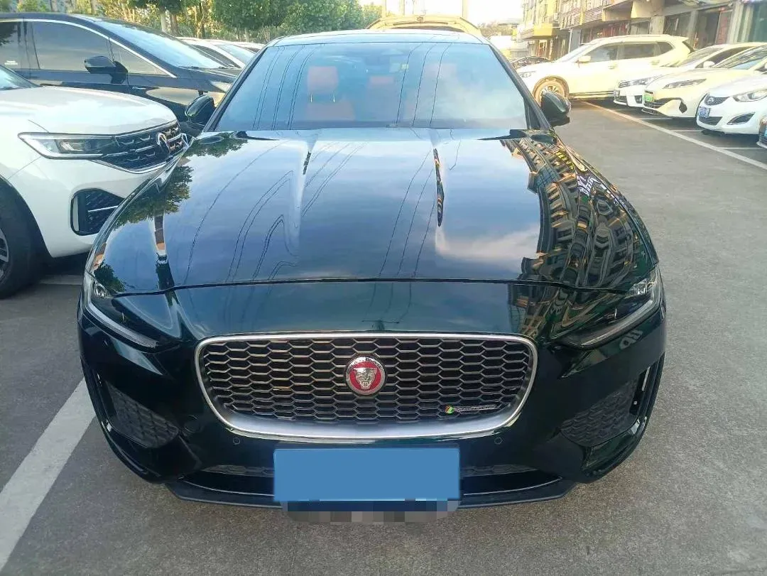 2022 Jaguar XEL 2.0T 250HP L4 8AT,autocango,china used car exporter,china ev exporter,chinese used car exporter,chinese used ev exporter