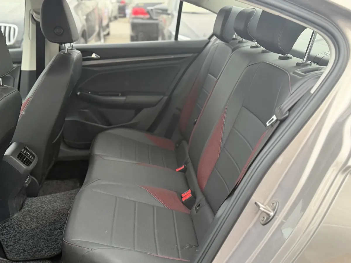 2020 Volkswagen Bora 1.5L 113HP L4 6AT,autocango,china used car exporter,china ev exporter,chinese used car exporter,chinese used ev exporter