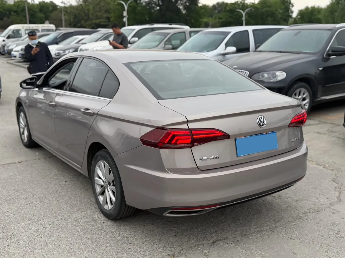 2020 Volkswagen Bora 1.5L 113HP L4 6AT,autocango,china used car exporter,china ev exporter,chinese used car exporter,chinese used ev exporter