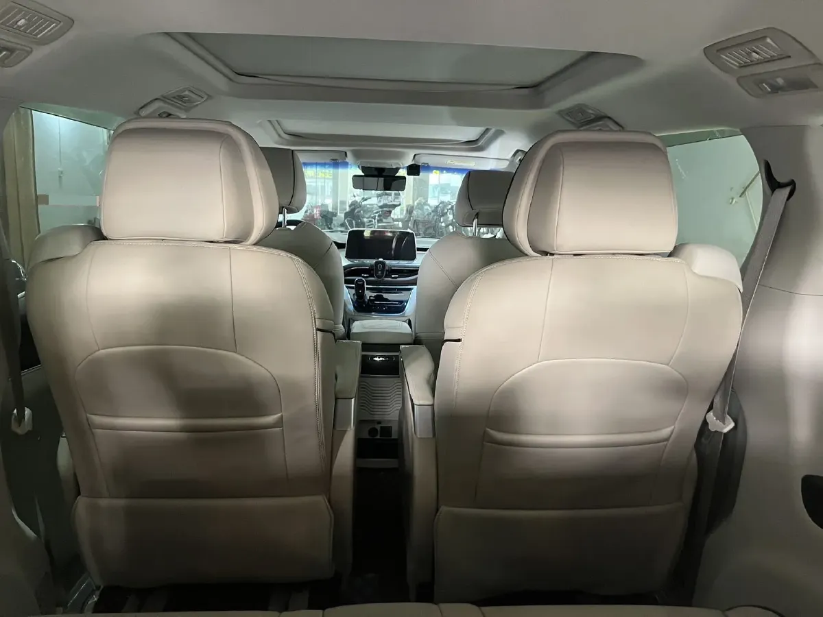 2020 Buick GL8 2.0T 237HP L4 9AT,autocango,china used car exporter,china ev exporter,chinese used car exporter,chinese used ev exporter