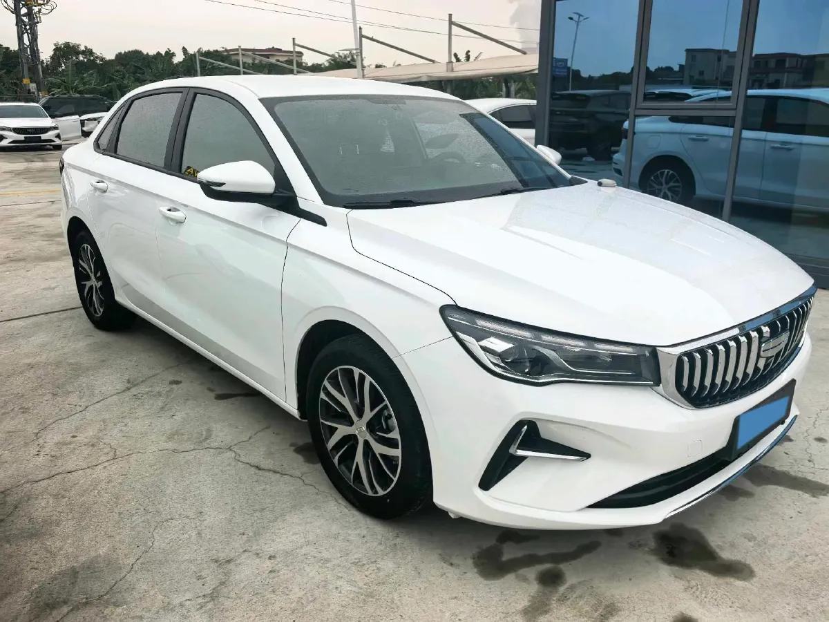 2025 Geely Emgrand 1.5L 127HP L4 CVT,autocango,china used car exporter,china ev exporter,chinese used car exporter,chinese used ev exporter