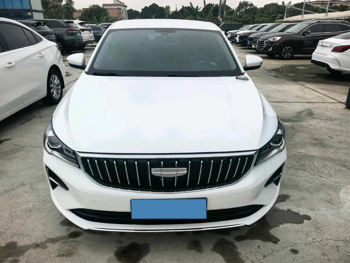 2025 Geely Emgrand 1.5L 127HP L4 CVT,autocango,china used car exporter,china ev exporter,chinese used car exporter,chinese used ev exporter
