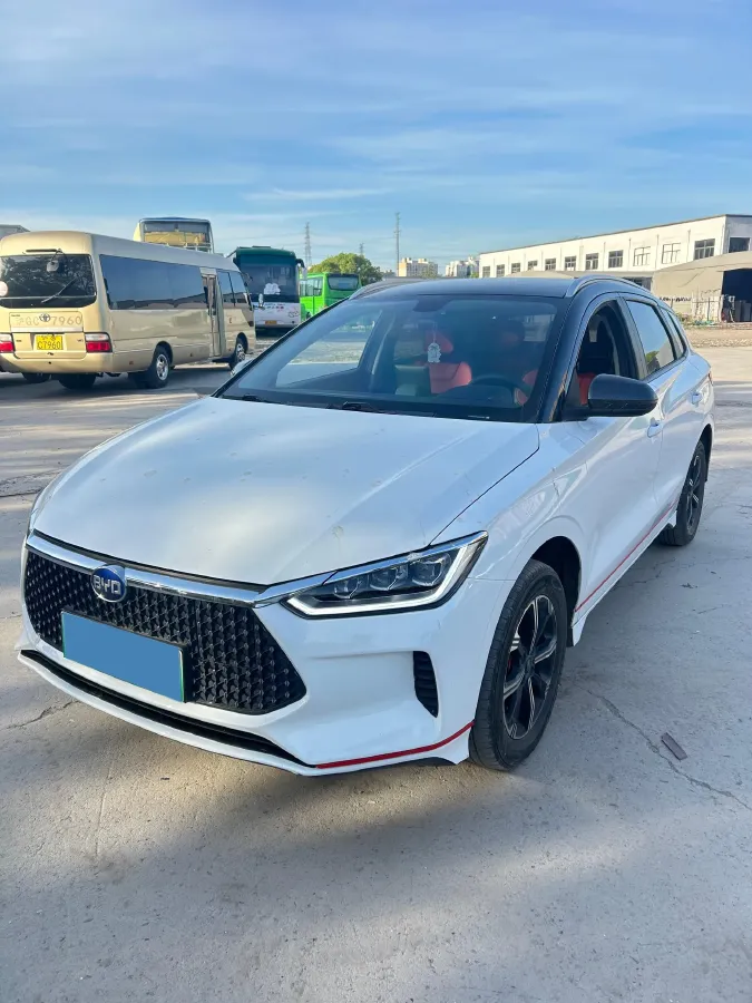2021 MG Pilot 1.5T 173HP L4 7DCT,autocango,china used car exporter,china ev exporter,chinese used car exporter,chinese used ev exporter