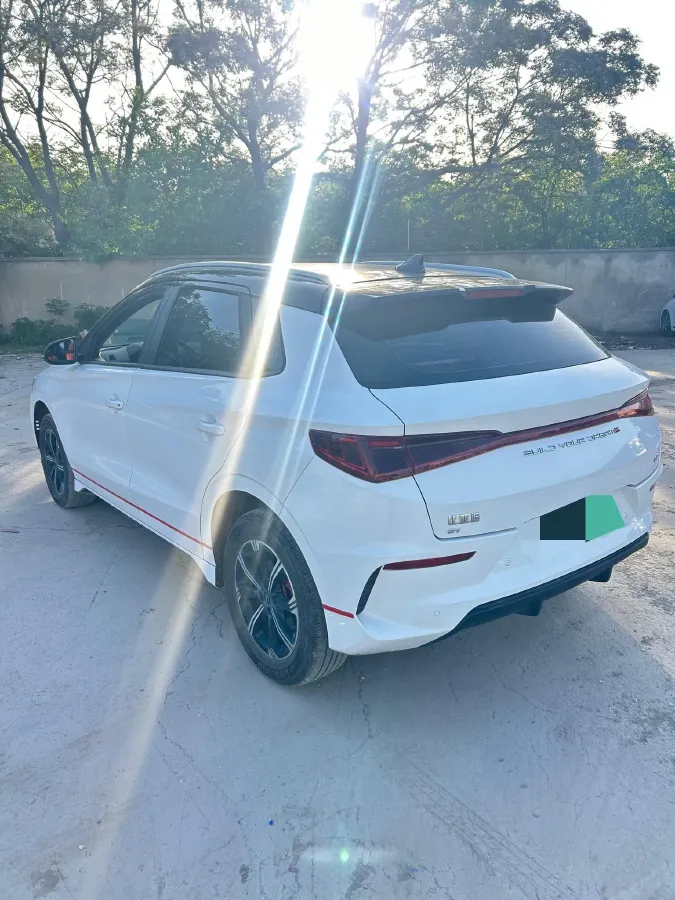 2021 MG Pilot 1.5T 173HP L4 7DCT,autocango,china used car exporter,china ev exporter,chinese used car exporter,chinese used ev exporter