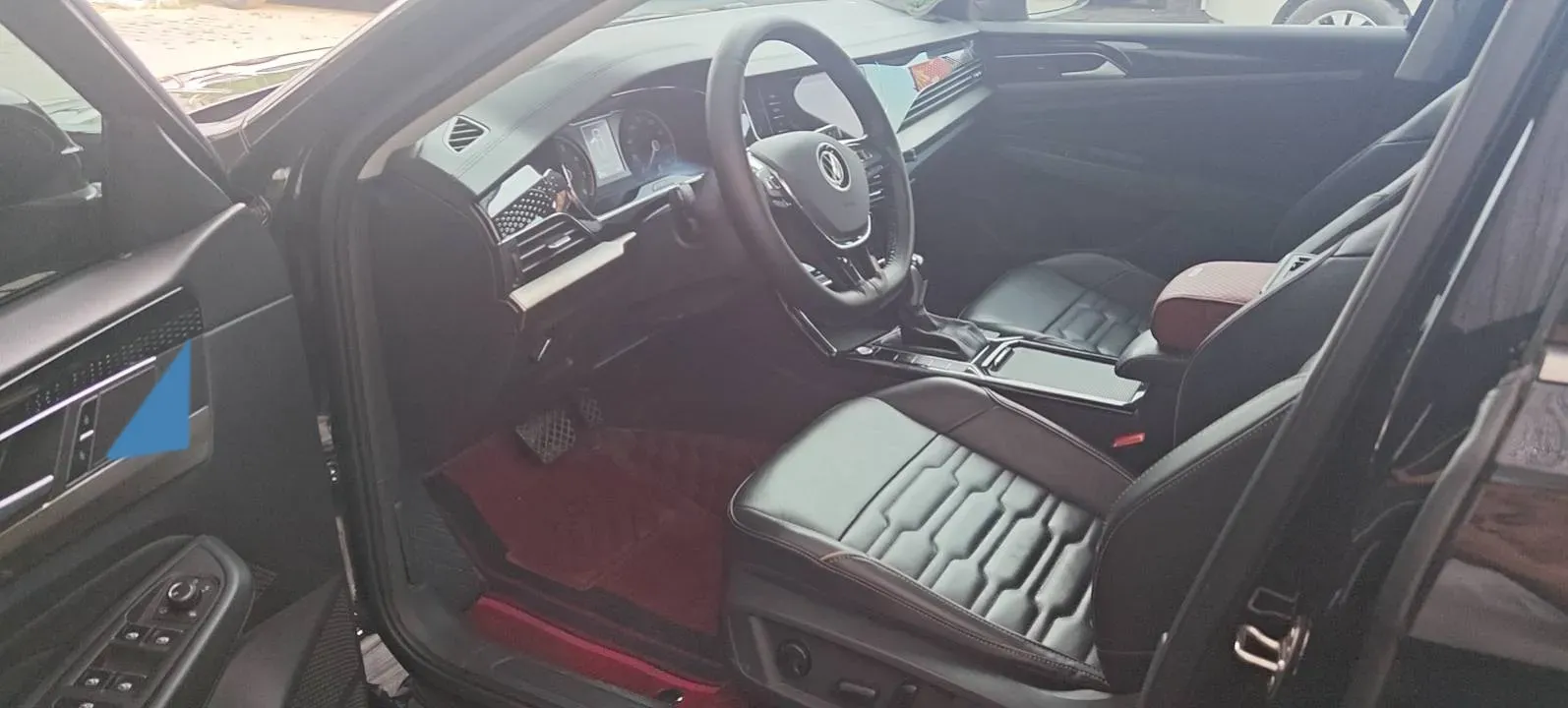 2021 Volkswagen Passat 2.0T 186HP L4 7DCT,autocango,china used car exporter,china ev exporter,chinese used car exporter,chinese used ev exporter
