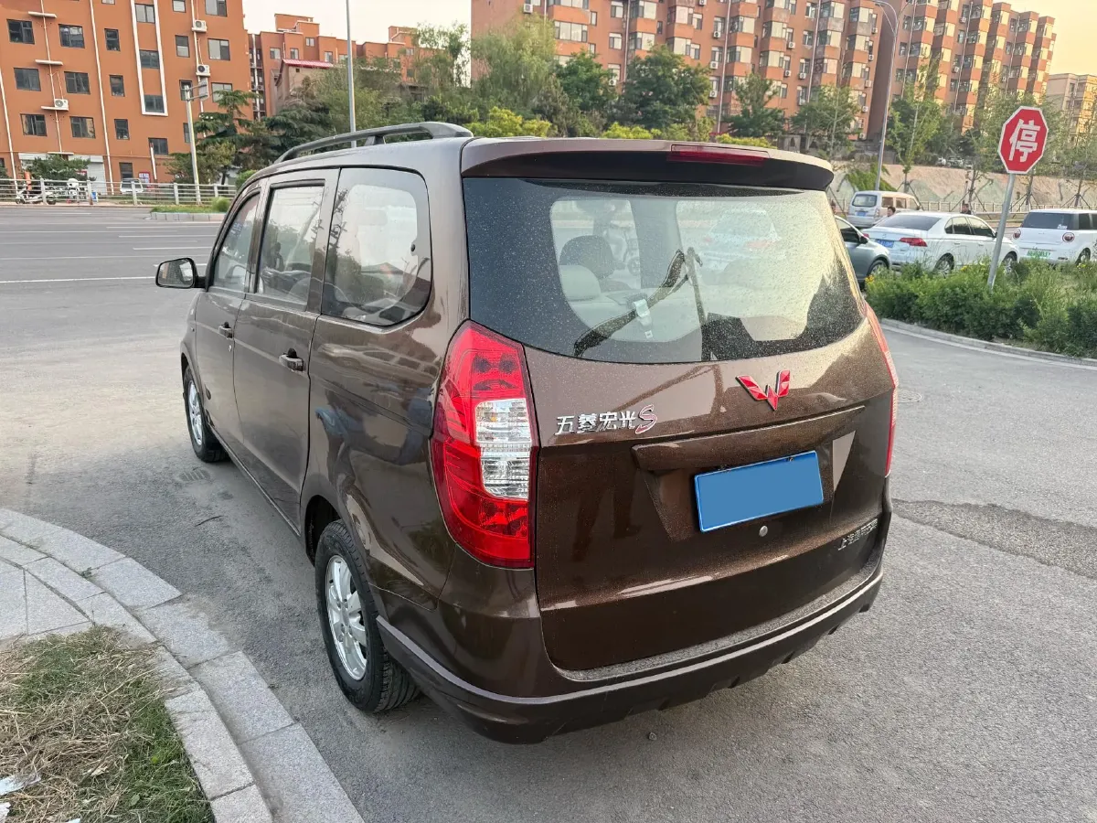 2016 WuLing HongGuang 1.5L 112HP L4 5MT,autocango,china used car exporter,china ev exporter,chinese used car exporter,chinese used ev exporter