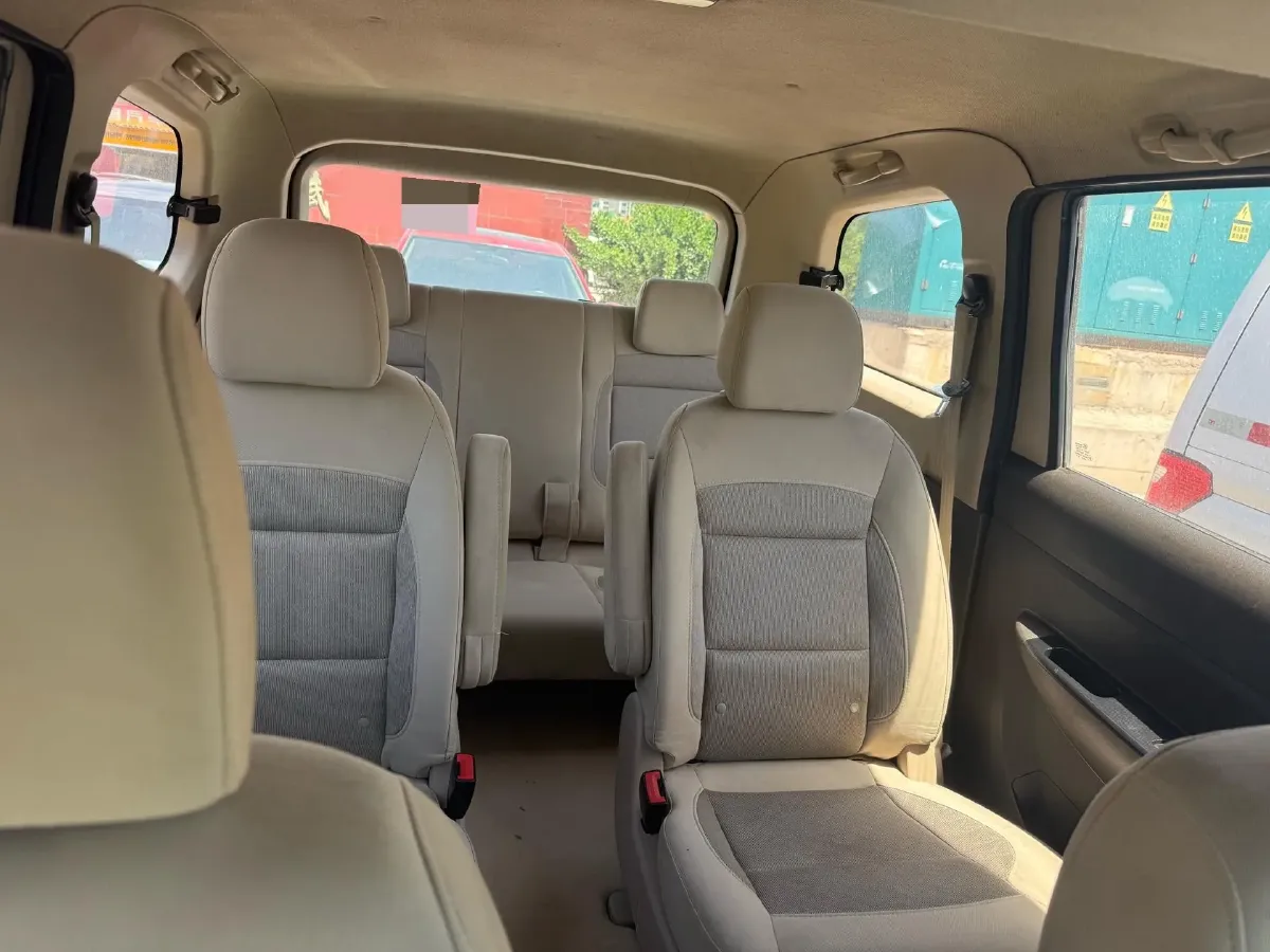 2016 WuLing HongGuang 1.5L 112HP L4 5MT,autocango,china used car exporter,china ev exporter,chinese used car exporter,chinese used ev exporter