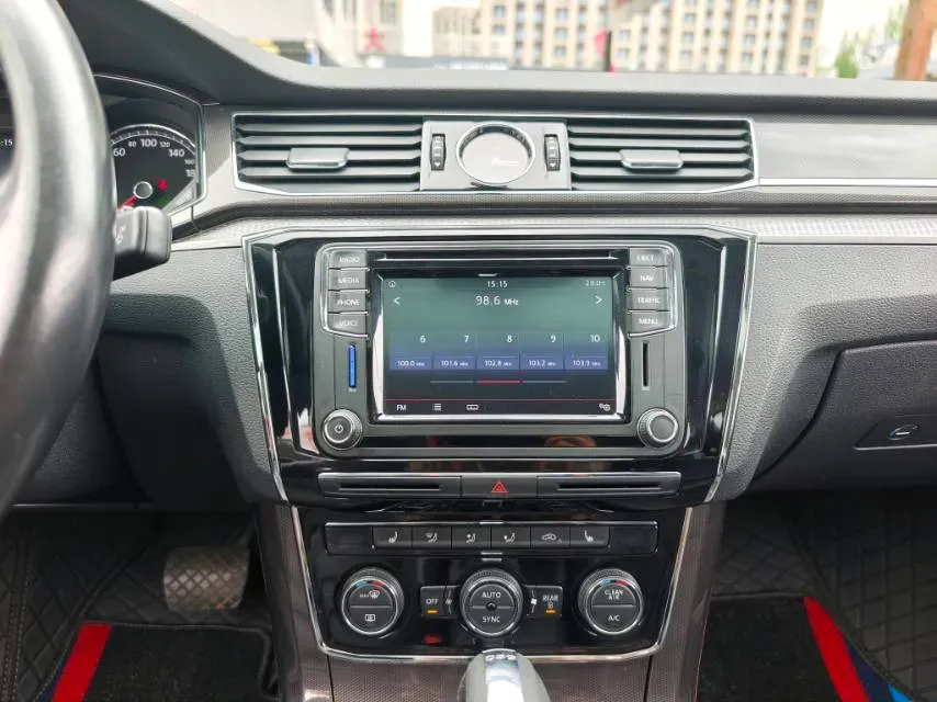 2017 Volkswagen Passat 1.8T 180HP L4 7DCT,autocango,china used car exporter,china ev exporter,chinese used car exporter,chinese used ev exporter