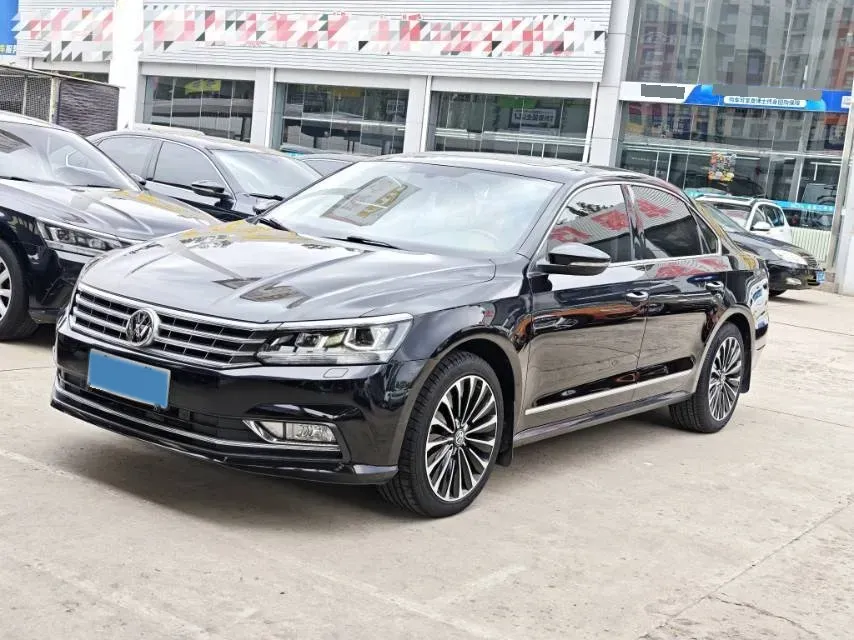 2017 Volkswagen Passat 1.8T 180HP L4 7DCT,autocango,china used car exporter,china ev exporter,chinese used car exporter,chinese used ev exporter