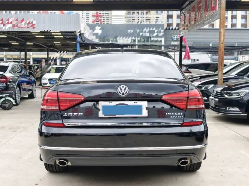 2017 Volkswagen Passat 1.8T 180HP L4 7DCT,autocango,china used car exporter,china ev exporter,chinese used car exporter,chinese used ev exporter
