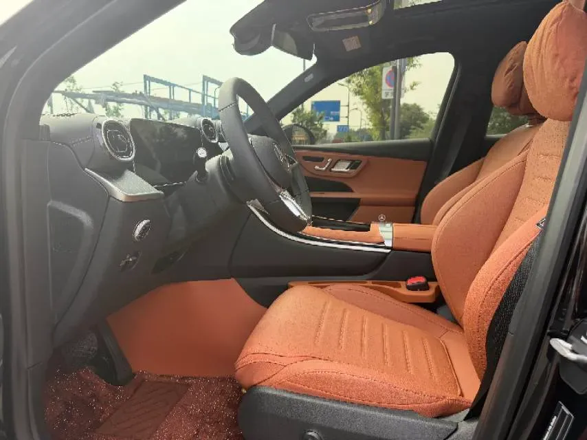 2025 Mercedes-Benz GLC Class 2.0T 204HP L4 9AT,autocango,china used car exporter,china ev exporter,chinese used car exporter,chinese used ev exporter