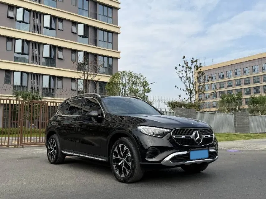 2025 Mercedes-Benz GLC Class 2.0T 204HP L4 9AT,autocango,china used car exporter,china ev exporter,chinese used car exporter,chinese used ev exporter