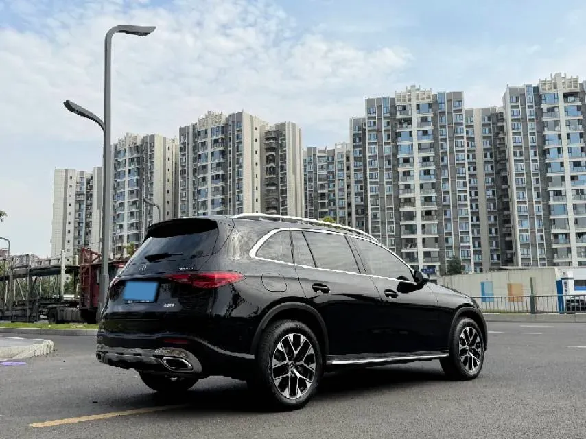 2025 Mercedes-Benz GLC Class 2.0T 204HP L4 9AT,autocango,china used car exporter,china ev exporter,chinese used car exporter,chinese used ev exporter