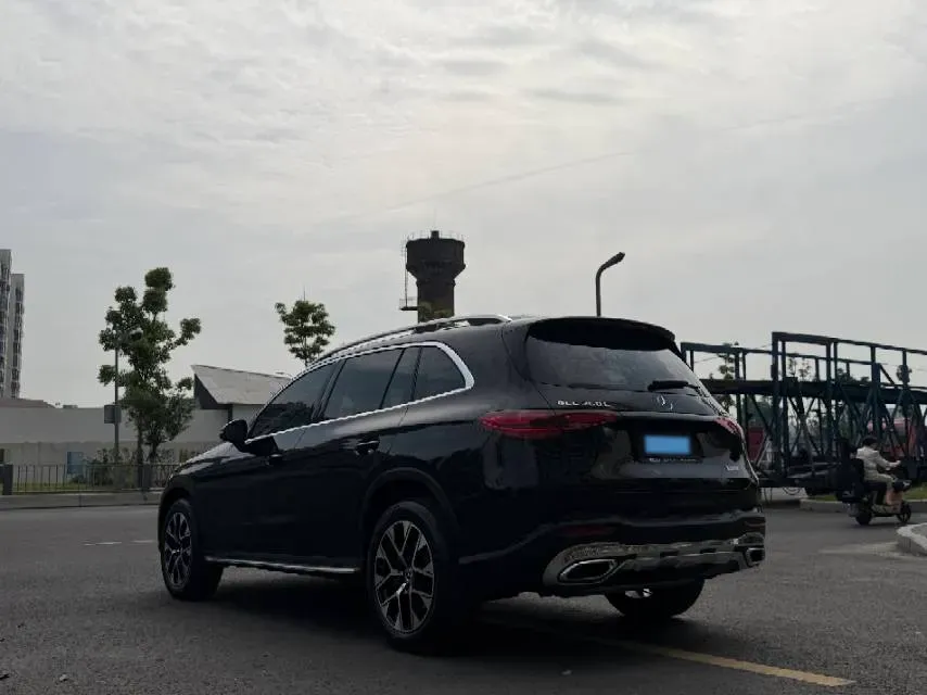 2025 Mercedes-Benz GLC Class 2.0T 204HP L4 9AT,autocango,china used car exporter,china ev exporter,chinese used car exporter,chinese used ev exporter