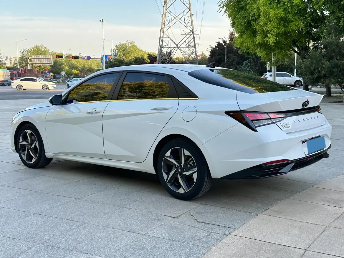 2022 Hyundai Elantra 1.5L 115HP L4 CVT,autocango,china used car exporter,china ev exporter,chinese used car exporter,chinese used ev exporter