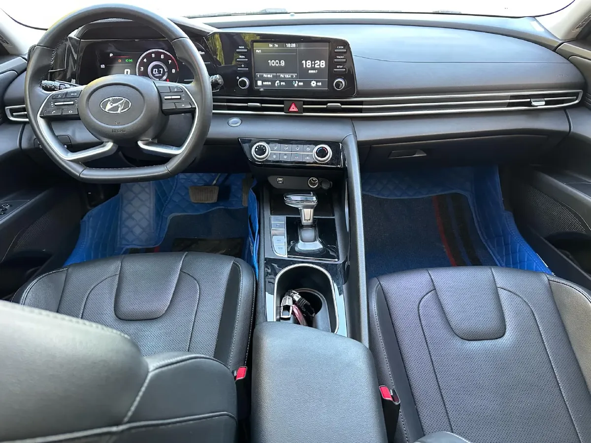 2022 Hyundai Elantra 1.5L 115HP L4 CVT,autocango,china used car exporter,china ev exporter,chinese used car exporter,chinese used ev exporter